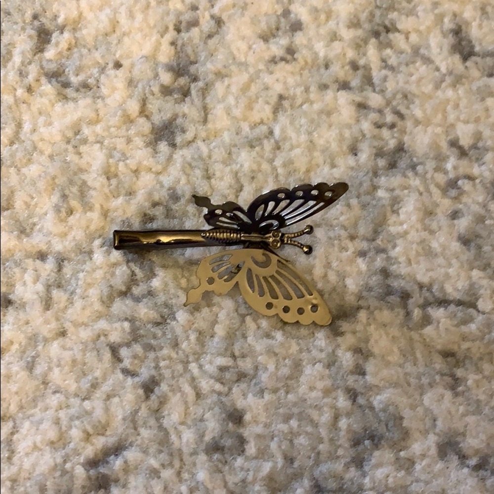 NEW Butterfly Hair Clips - Picture 3 of 4